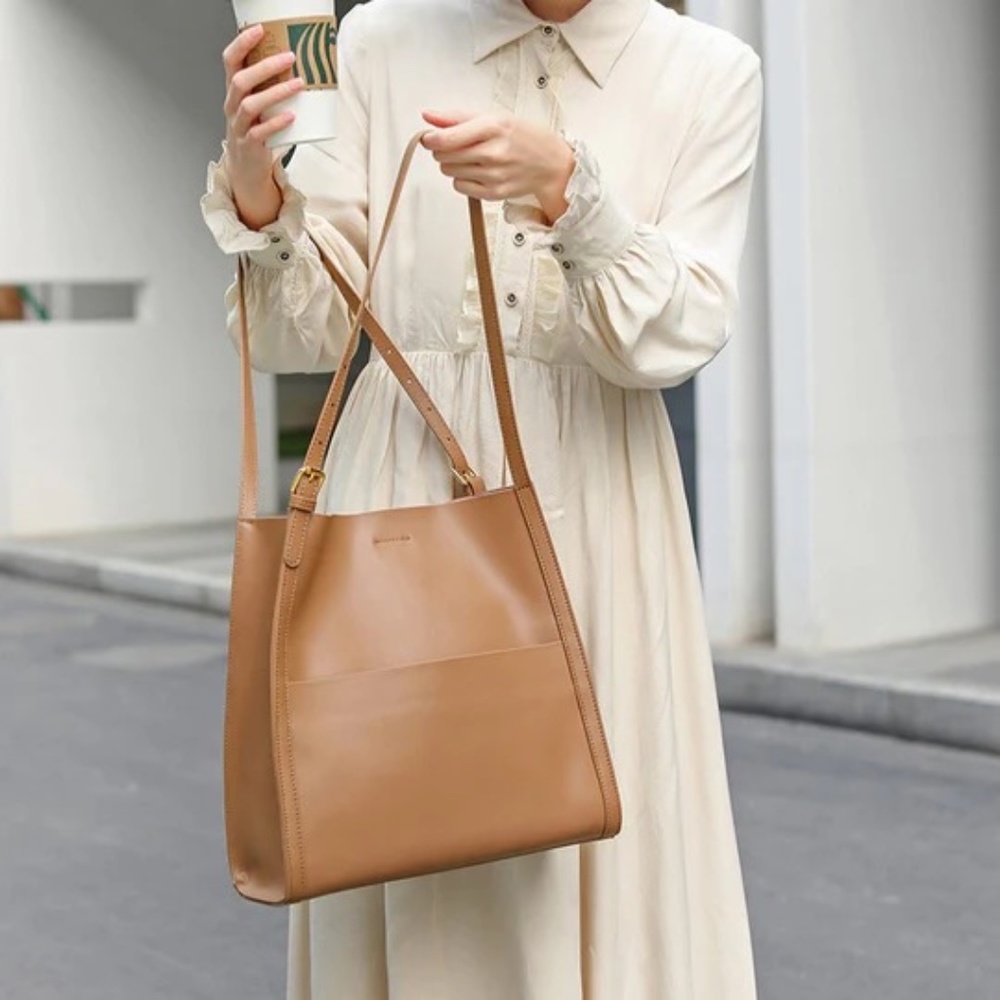 NWT Verano Hill Camila Genuine Leather Tote Bag purse  natural beige tan